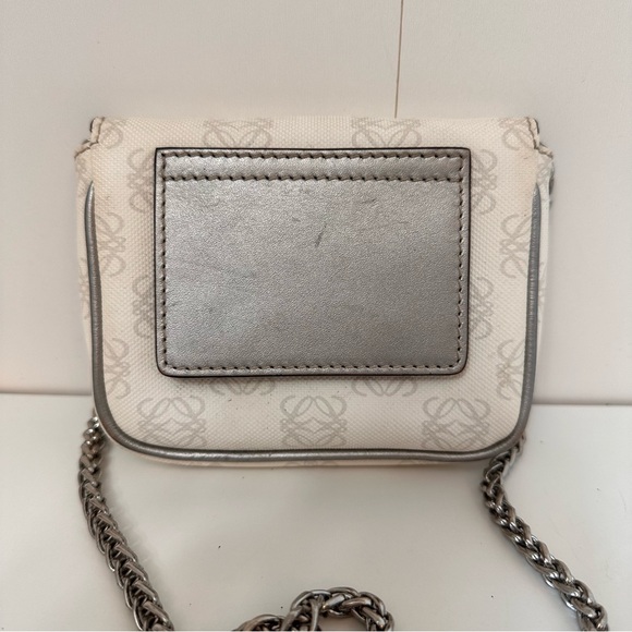 Authentic Loewe mini bag - Picture 4 of 12